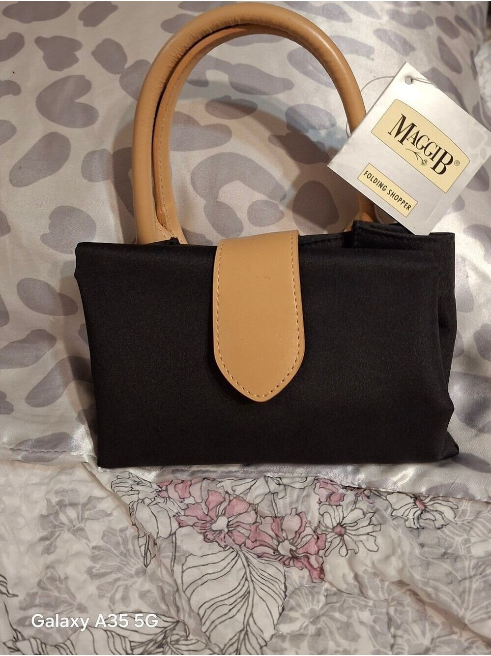 Maggie B. Reusable folding canvas tote bag NWT black and tan